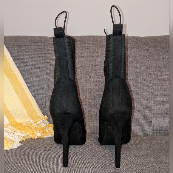 Black Stiletto Boots - Picture 4 of 5